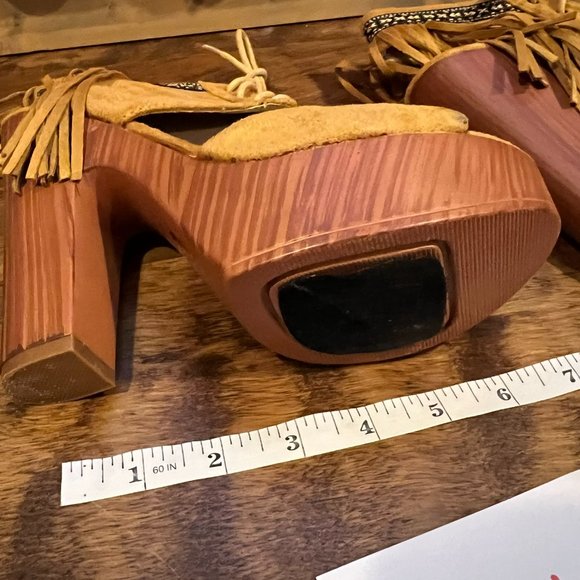 Lace Up Fringe Chunky Heels - Picture 4 of 7